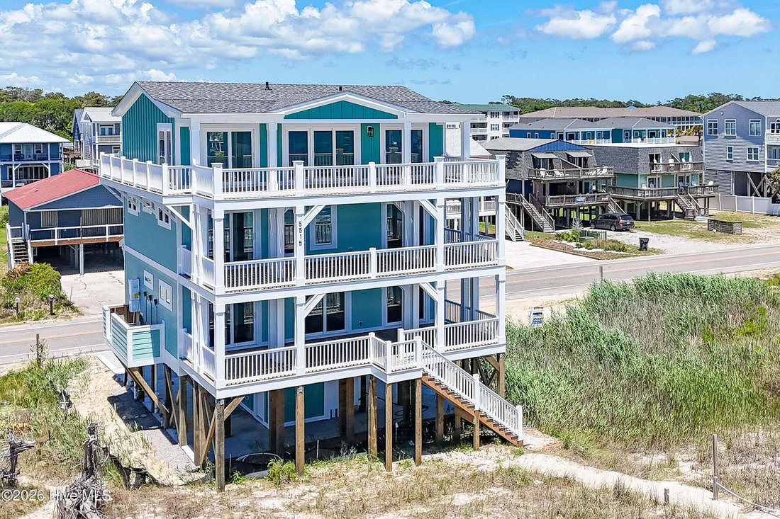 House in Oak Island, North Carolina, United States 2 - 17975300