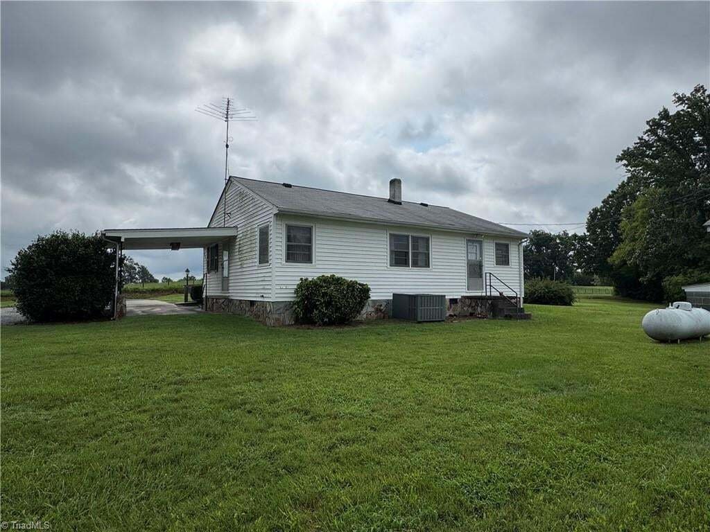 Maison à Siler City, Caroline du Nord, États-Unis 4 - 18715488