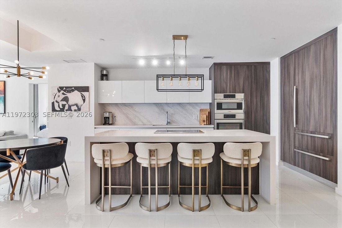 Appartement à Miami, Floride, États-Unis 4 - 17305372