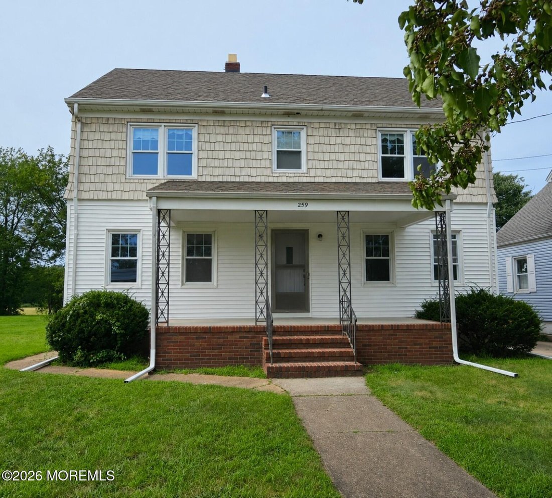 House in Sayreville, New Jersey, United States 1 - 18715423