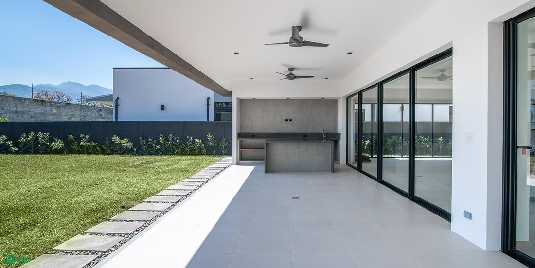 House in Pozos, San José Province, Costa Rica 2 - 17672242