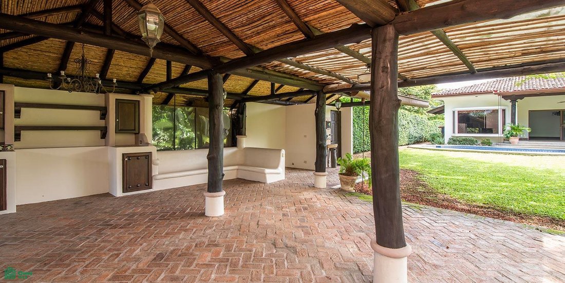 Casa en Pozos, San José, Costa Rica 2 - 17672228