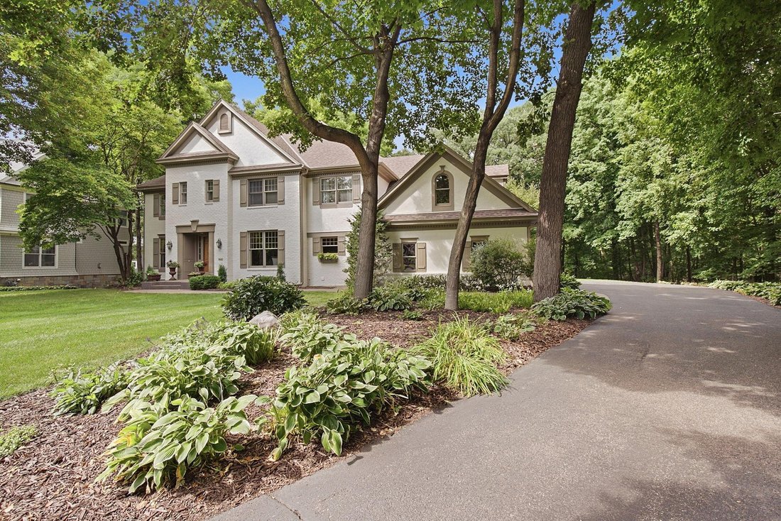 House in Eden Prairie, Minnesota, United States 2 - 18716073