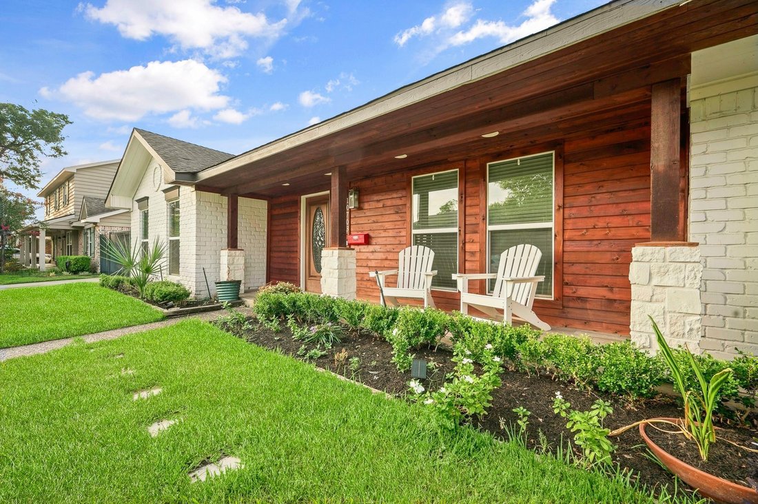 House in Houston, Texas, United States 2 - 18716037