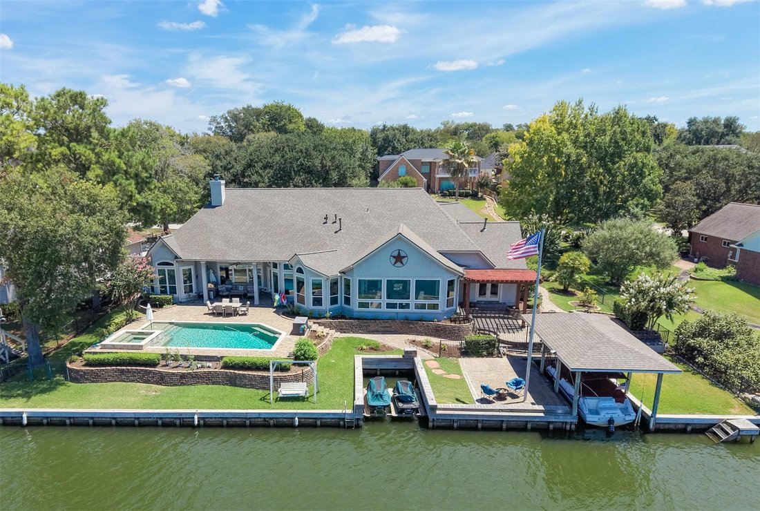 Casa en Conroe, Texas, Estados Unidos 3 - 18666236