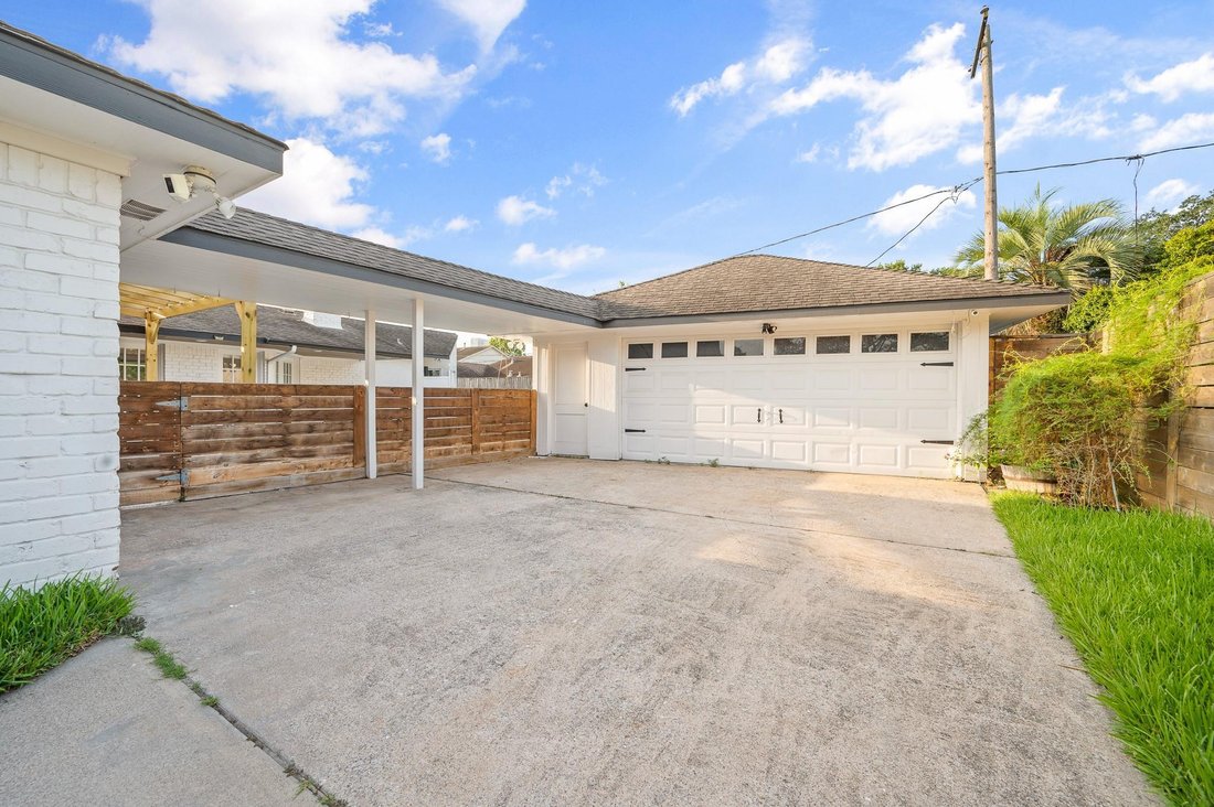 House in Houston, Texas, United States 4 - 18716037