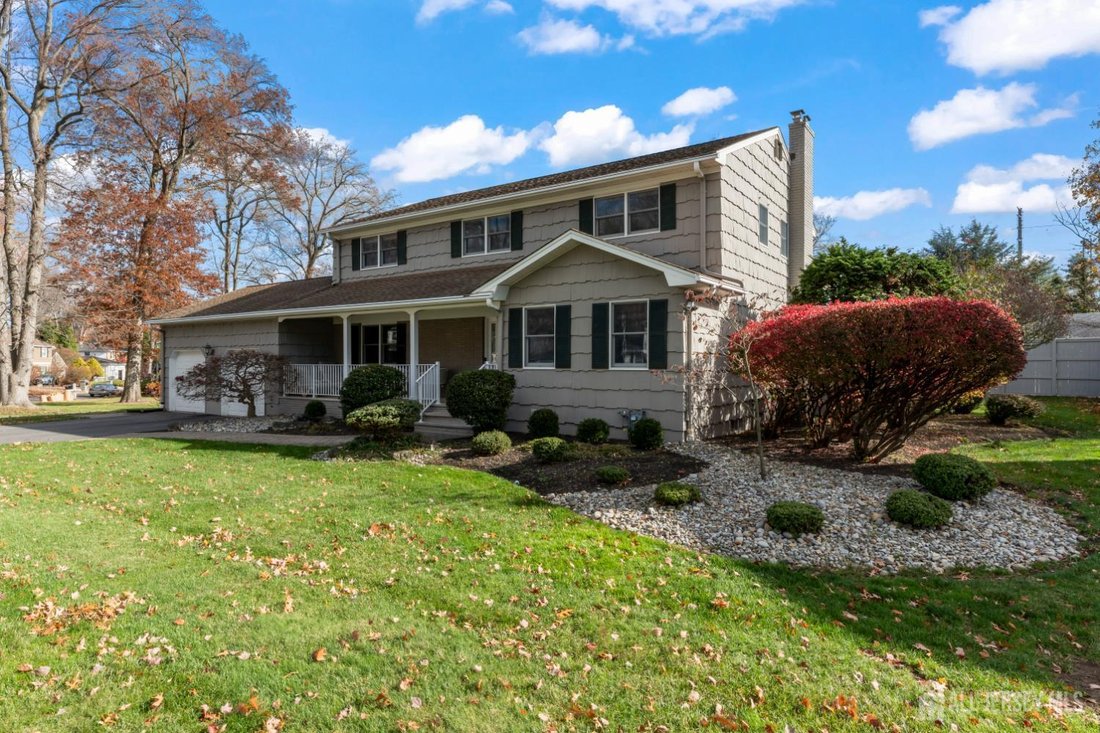 House in North Brunswick Township, New Jersey, United States 2 - 18716071