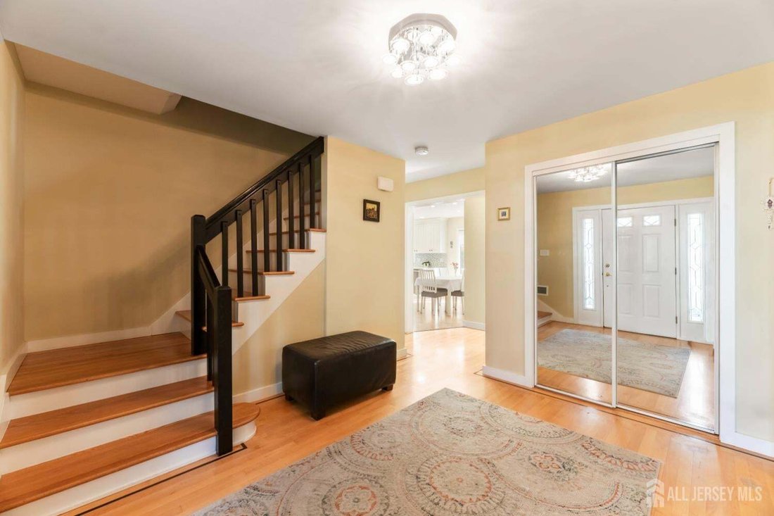 House in North Brunswick Township, New Jersey, United States 5 - 18716071