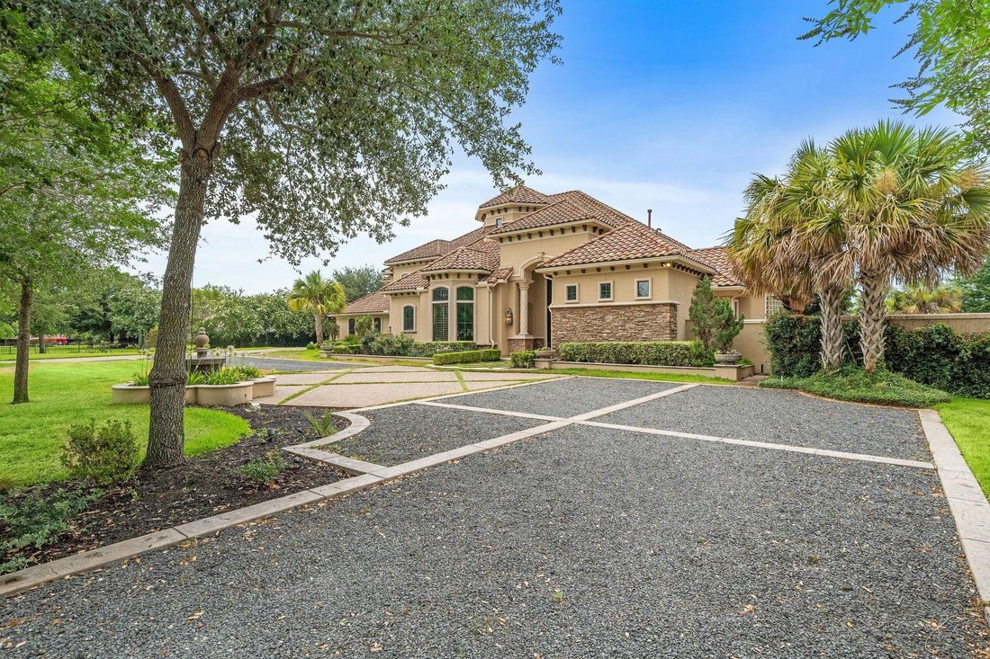 House in Rosenberg, Texas, United States 3 - 18716016