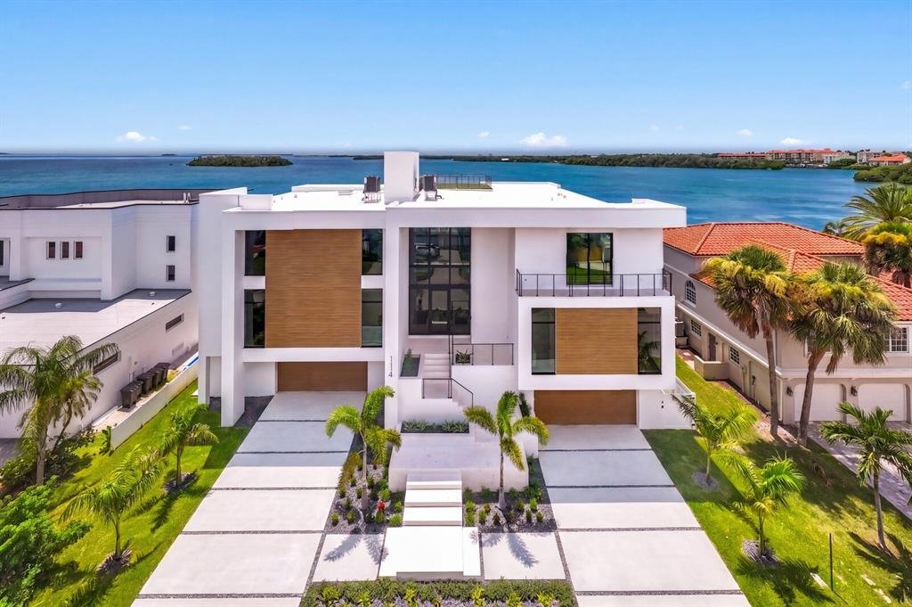 House in St. Petersburg, Florida, United States 1 - 18716009