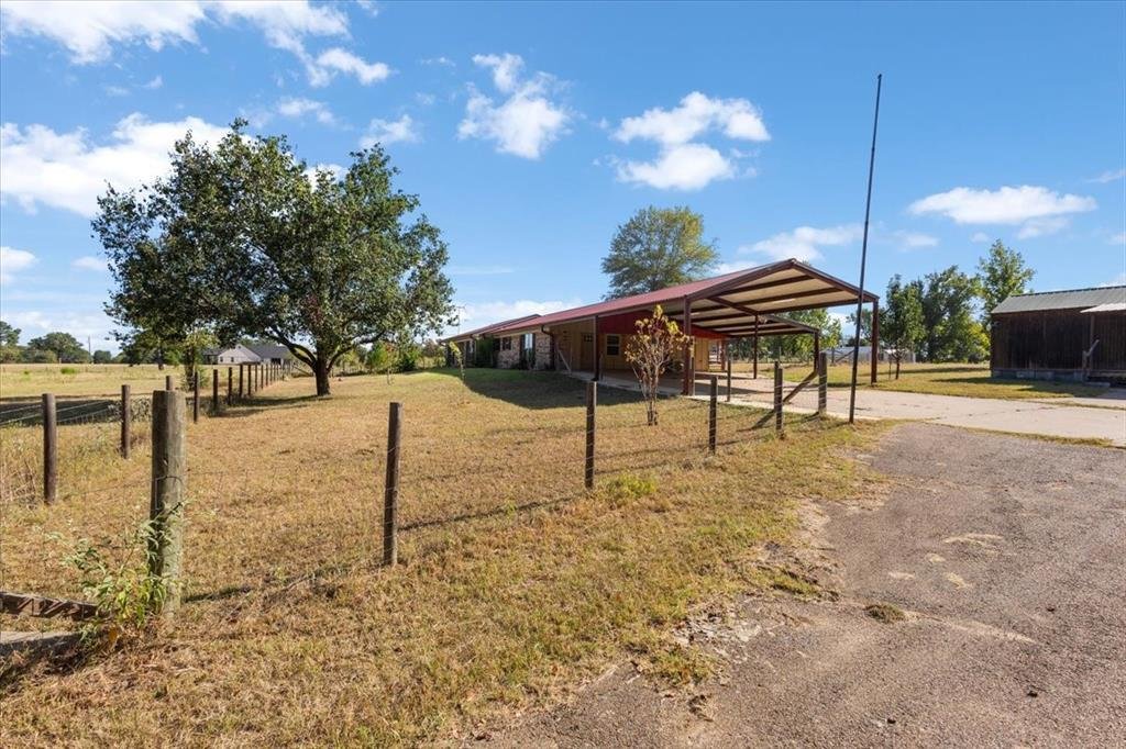 House in Gilmer, Texas, United States 5 - 18716006
