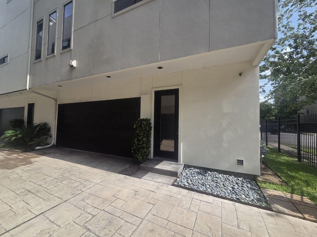 House in Houston, Texas, United States 1 - 18716029