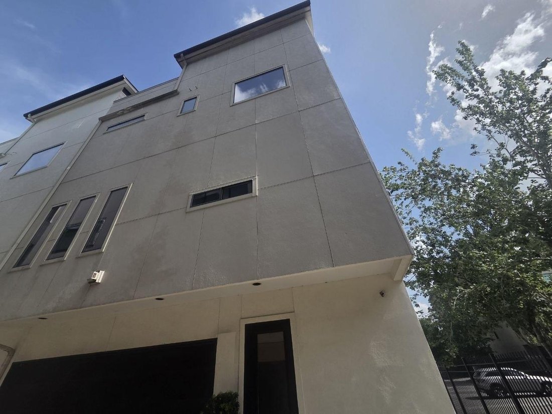 House in Houston, Texas, United States 2 - 18716029