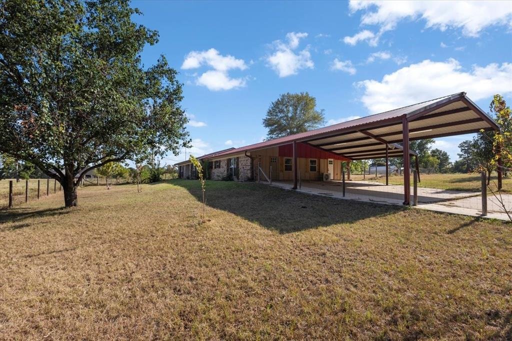 House in Gilmer, Texas, United States 3 - 18716006