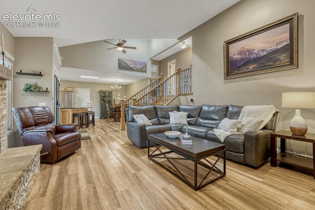 House in Colorado Springs, Colorado, United States 4 - 18716138