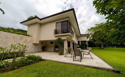 Casa en San Rafael, San José, Costa Rica 1