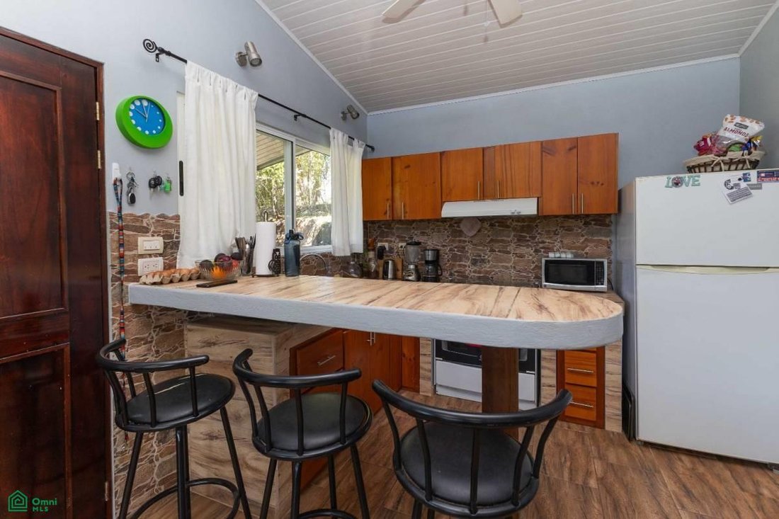 Casa en Quepos, Provincia de Puntarenas, Costa Rica 3 - 17100779