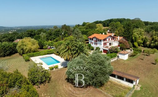 Maison à Jatxou, Nouvelle-Aquitaine, France 1