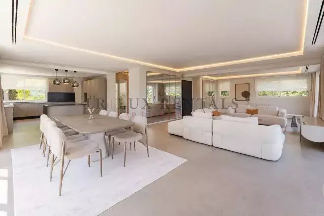 Villa a Fontmerle, Antibes, Francia 4 - 16395277