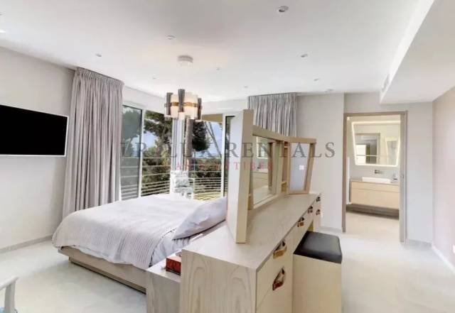 Villa a Les Bastides, Antibes, Francia 4 - 15260561