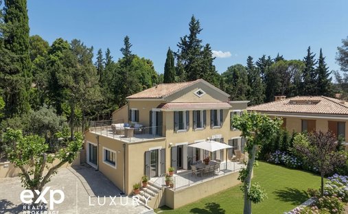 Maisons de campagne à Granettes-Jauberte-Sainte Anne, Aix-en-Provence, France 1
