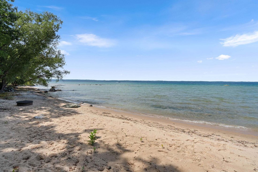 Haus in Traverse City, Michigan, Vereinigte Staaten 4 - 18718503