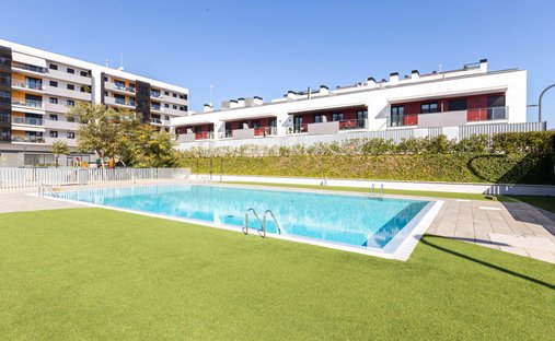 Apartamento en San Justo Desvern, Cataluña, España 1