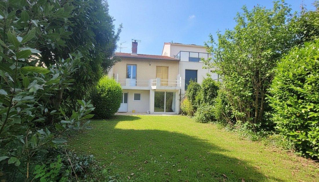 Maison à Rueil sur Seine - Plaine - Gare, Rueil-Malmaison, France 1 - 16920775