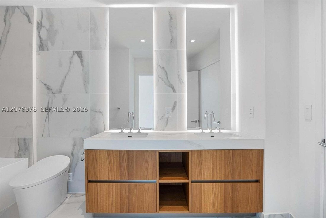 Condominio a Miami, Florida, Stati Uniti 4 - 18719336