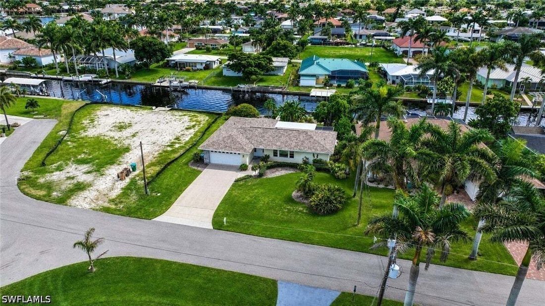 House in Cape Coral, Florida, United States 2 - 18718595