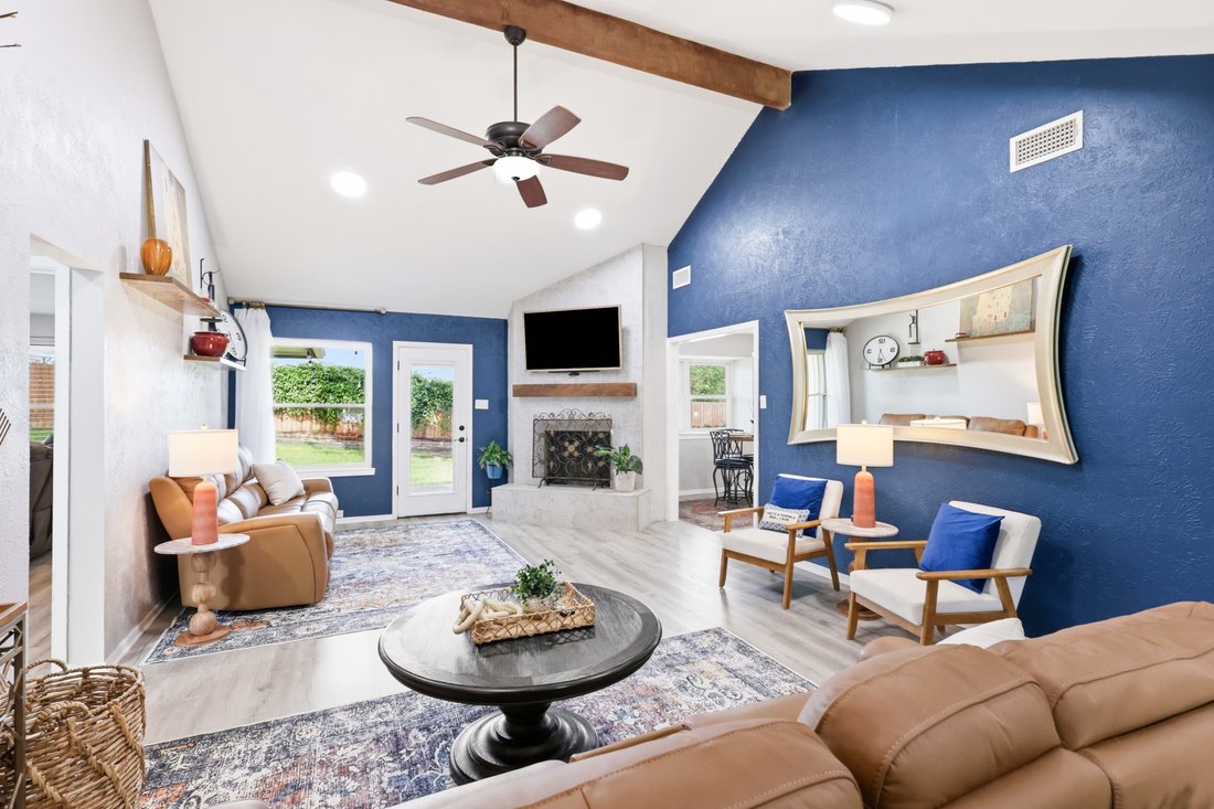House in Weatherford, Texas, United States 2 - 18716381