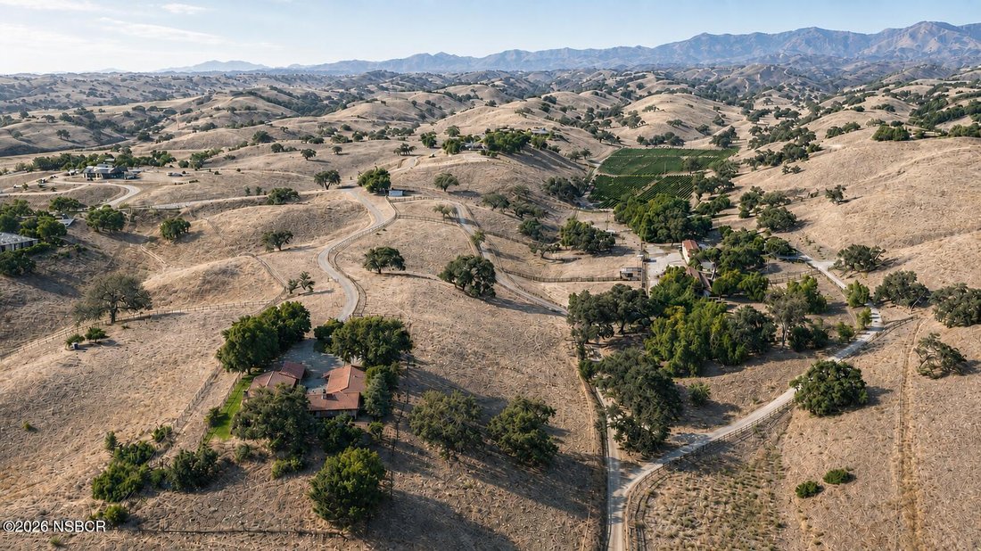 House in Santa Ynez, California, United States 1 - 18718016