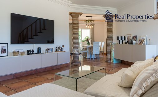 Townhouse in Quarteira, Algarve, Portugal 1