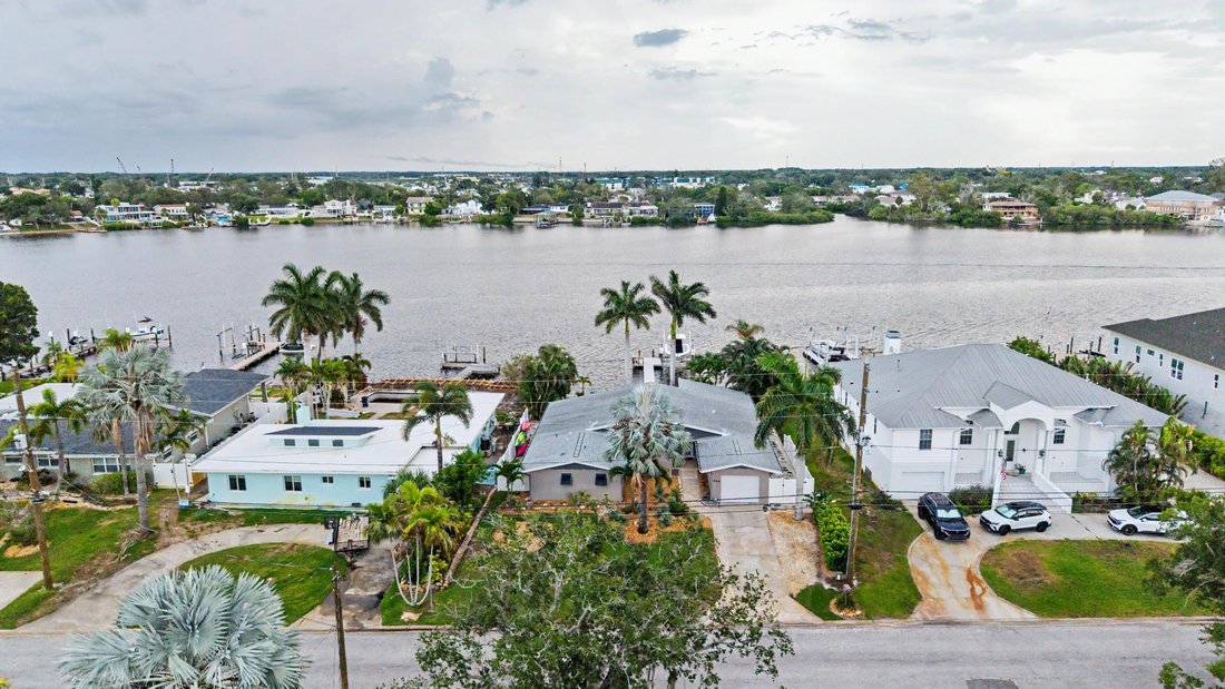 Casa en Tarpon Springs, Florida, Estados Unidos 2 - 18717694