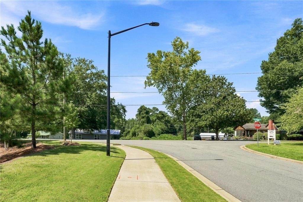 Acworth, Georgia, United States 3 - 18719089