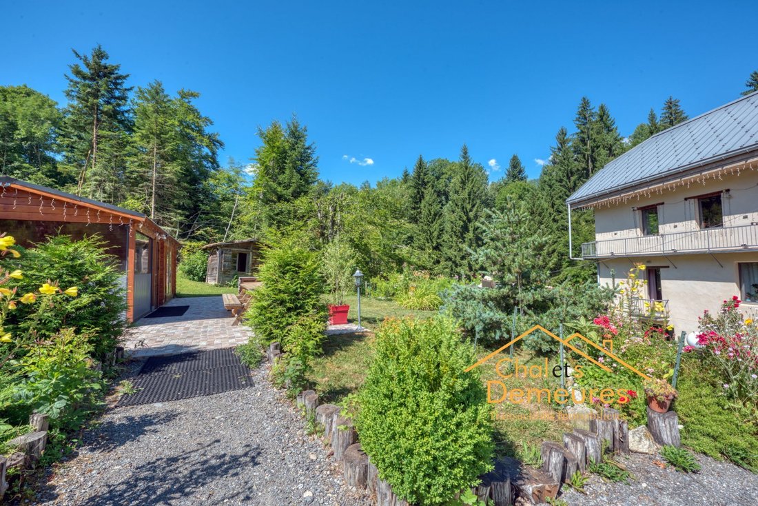 Chalet à Cordon, Auvergne-Rhône-Alpes, France 1 - 18720122