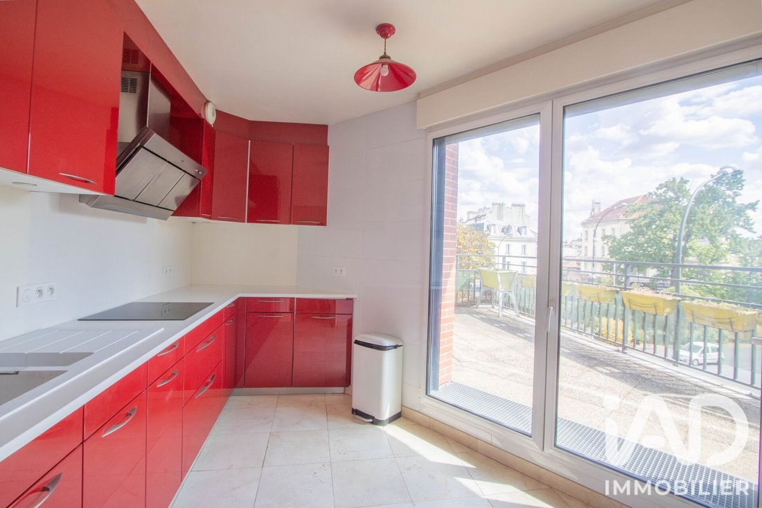 Apartment in Nicolas Carnot, Le Raincy, France 4 - 18717887