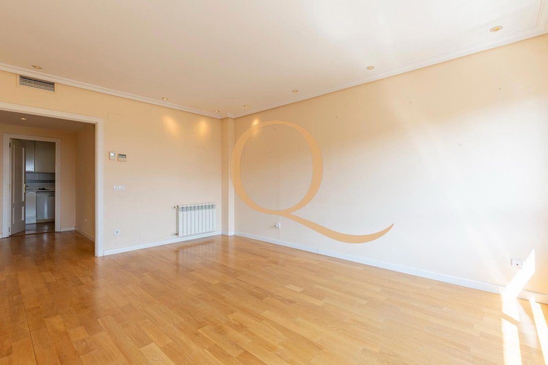Apartment in Hortaleza, Madrid, Spain 5 - 18716740
