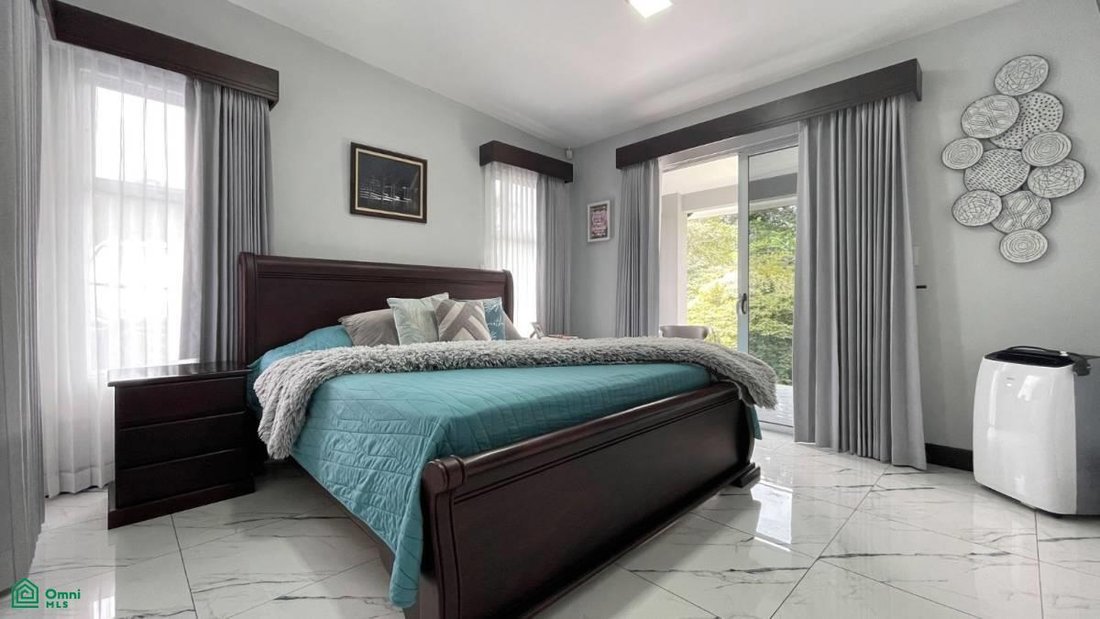 Maison en Sarchí, Alajuela, Costa Rica 1 - 17088069