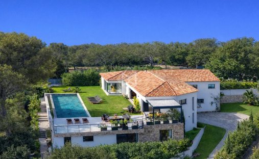 Villa à La Croix-Valmer, Provence-Alpes-Côte d'Azur, France 1