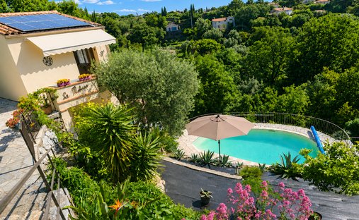 Villa a Plan di Noves, Venza, Francia 1