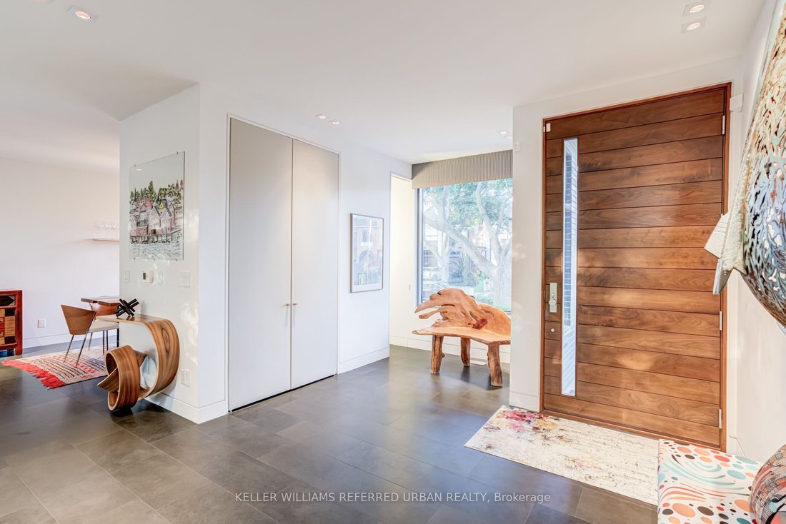 House in Toronto, Ontario, Canada 4 - 18718087