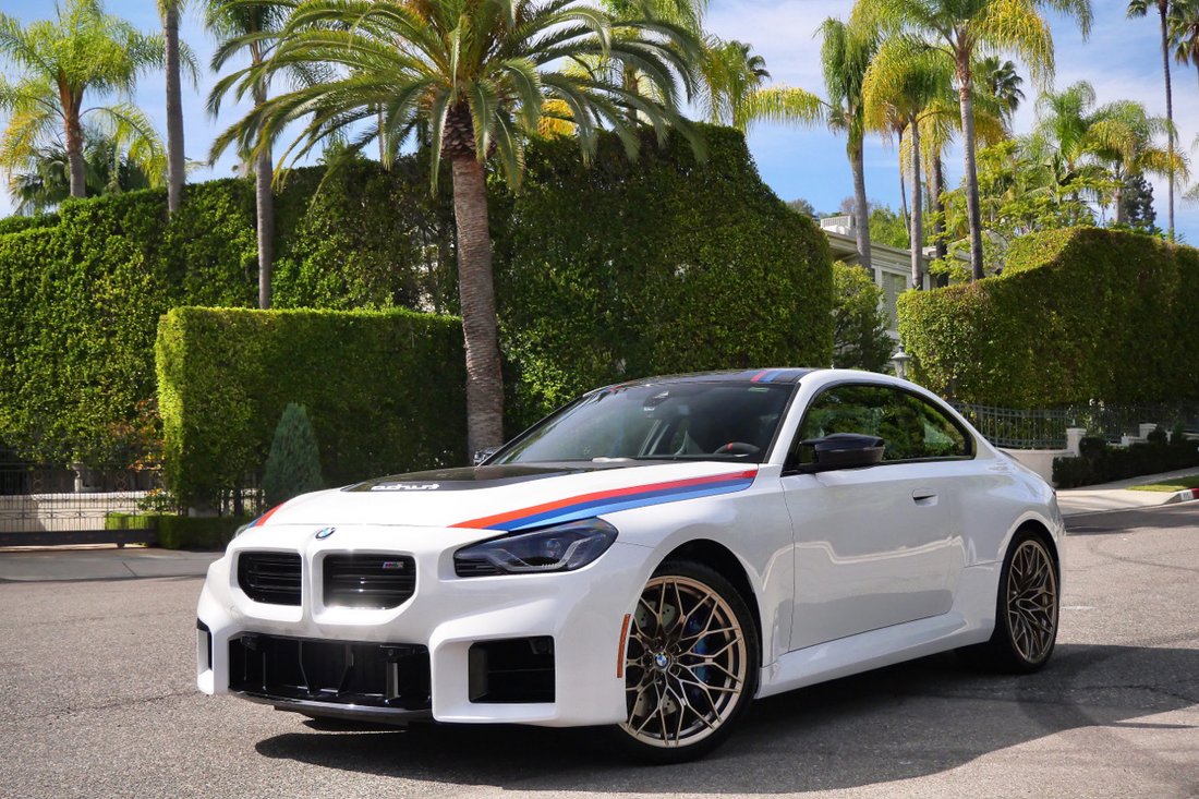 Coupe in West Hollywood, CA, United States 1 - 18717101