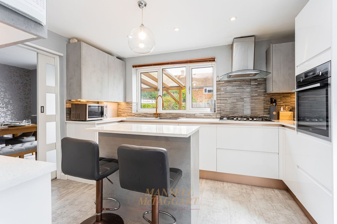 Haus in Horley, England 5 - 18716980