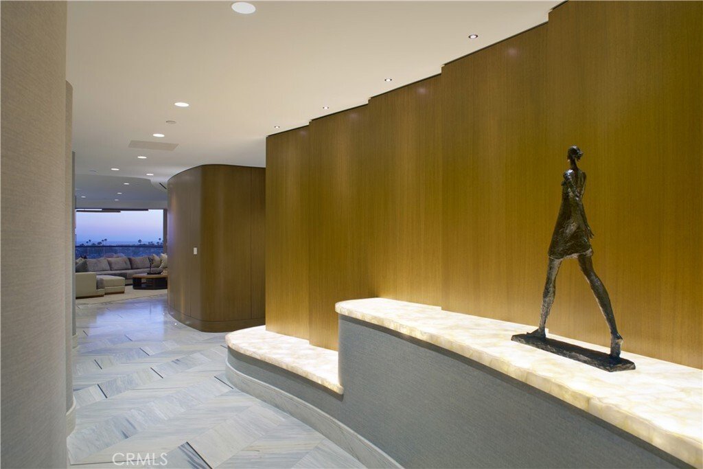 Condo in Newport Beach, California, United States 5 - 18717026