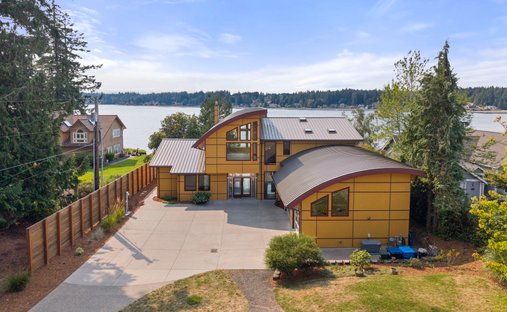House in Olympia, Washington, United States 1