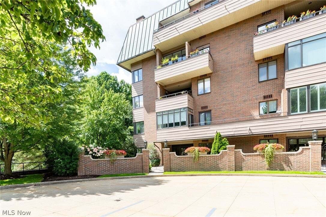 Condo in Pepper Pike, Ohio, United States 2 - 18718216