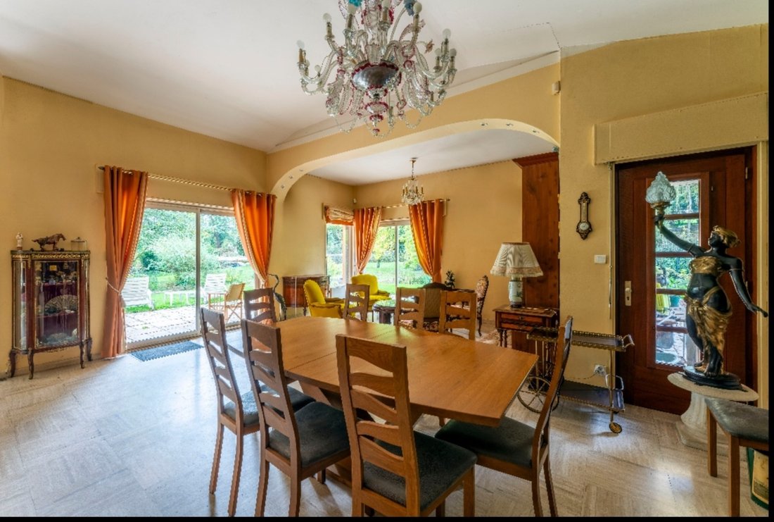 Casa en Saint-Cyr-au-Mont-d'Or, Auvernia-Ródano-Alpes, Francia 2 - 16583662
