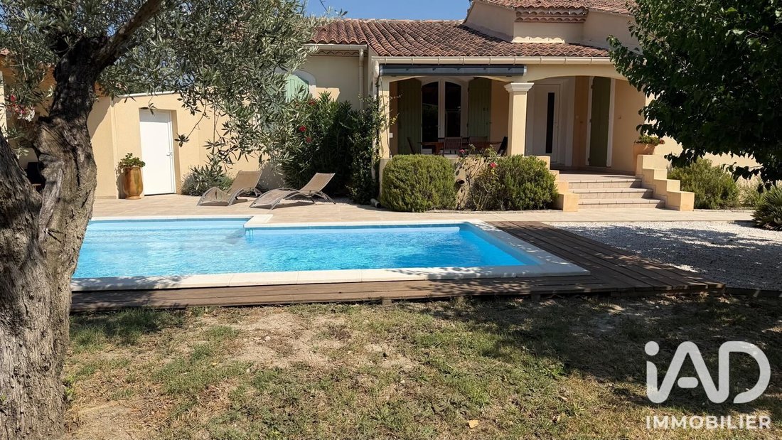 Maison à Saint-Saturnin-lès-Avignon, Provence-Alpes-Côte d'Azur, France 3 - 18262049