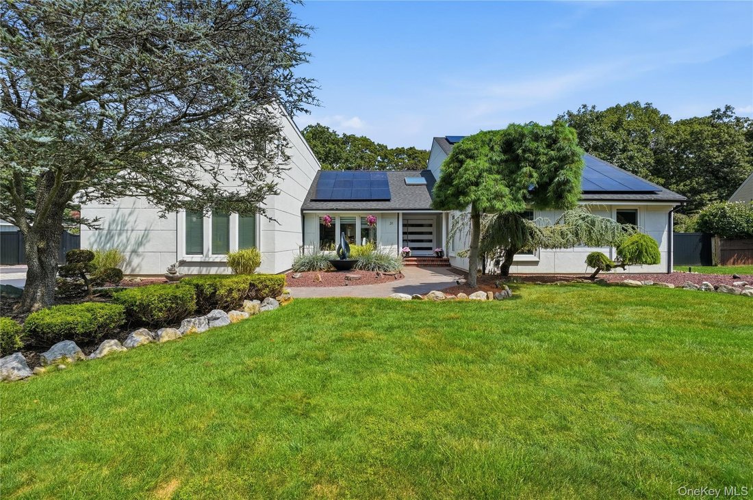 House in East Islip, New York, United States 5 - 18717979